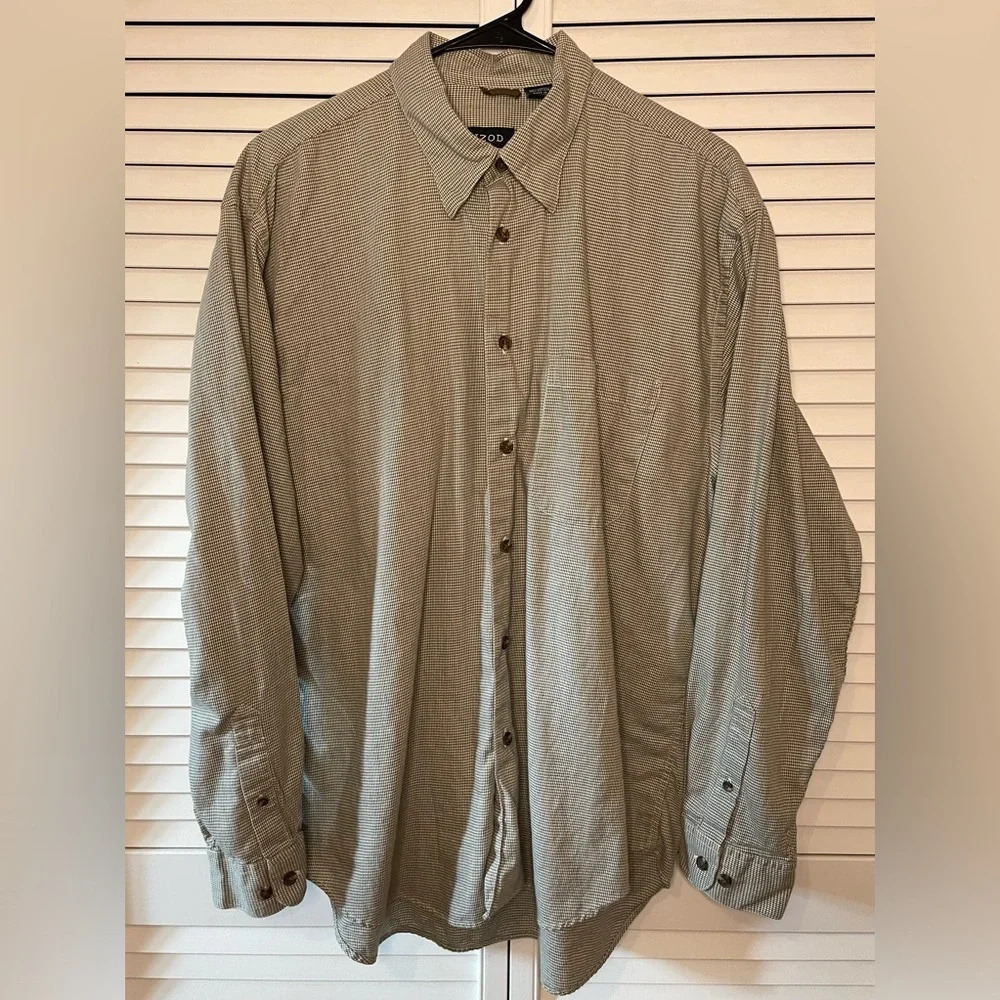 Izod Men’s Houndstooth Long Sleeve Button Down Shirt Size Large Cotton Green - Picture 7 of 16